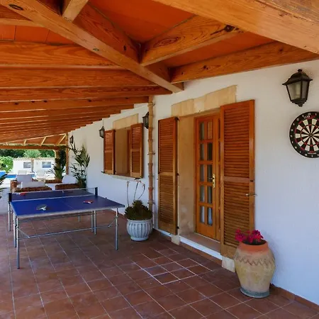 Holiday home Pinchito *